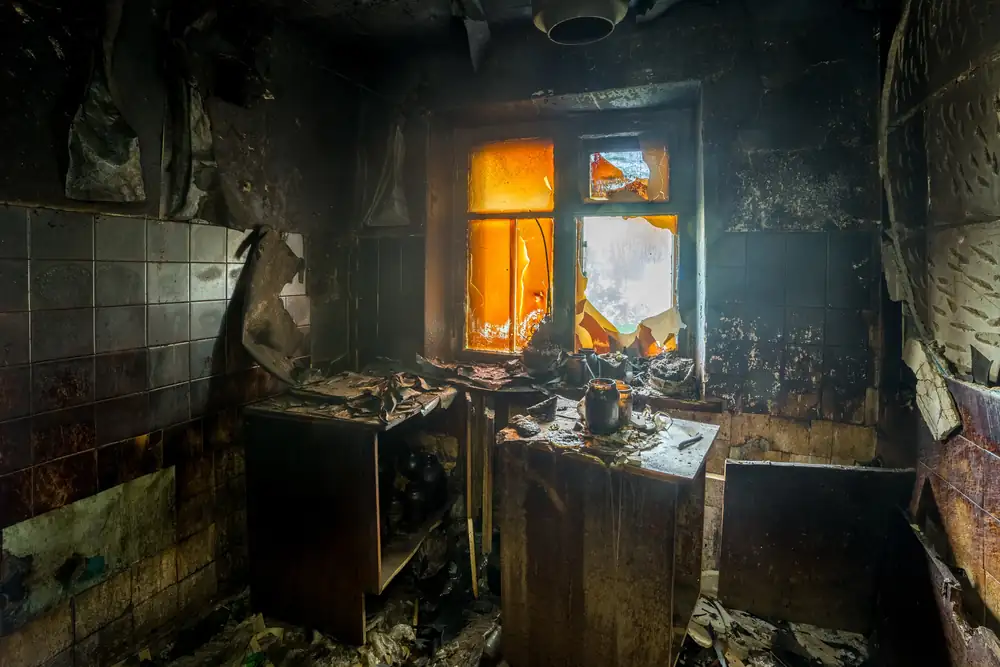 fire damage restoration professionals at work in Marana